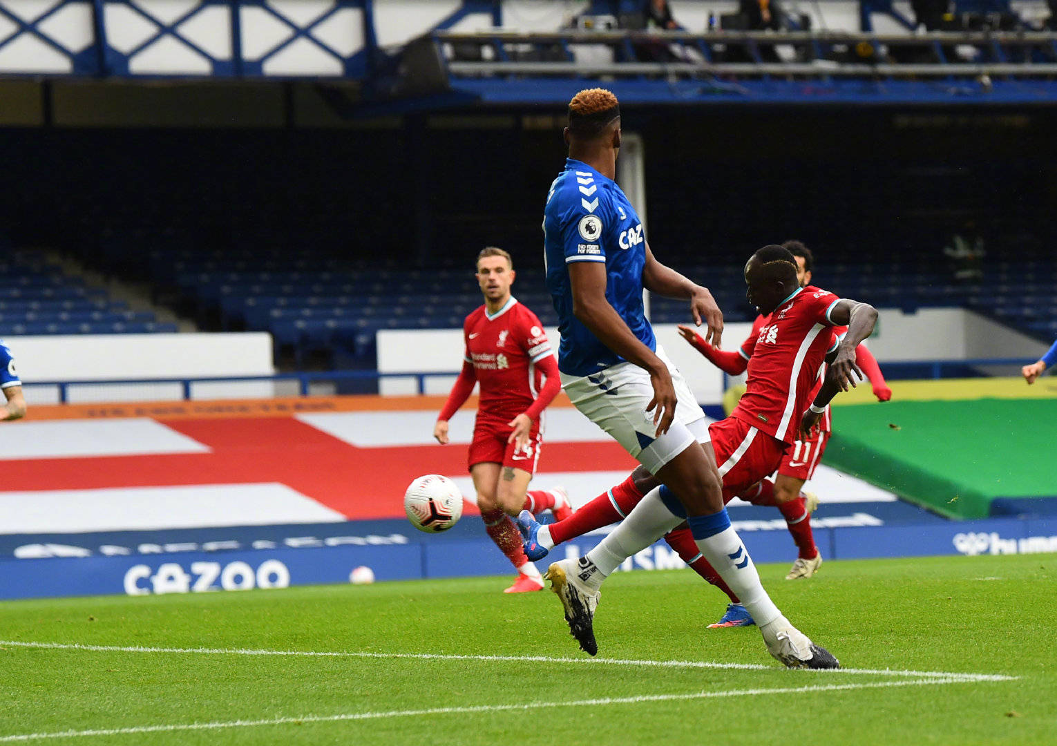 一手导演了 一手导演了