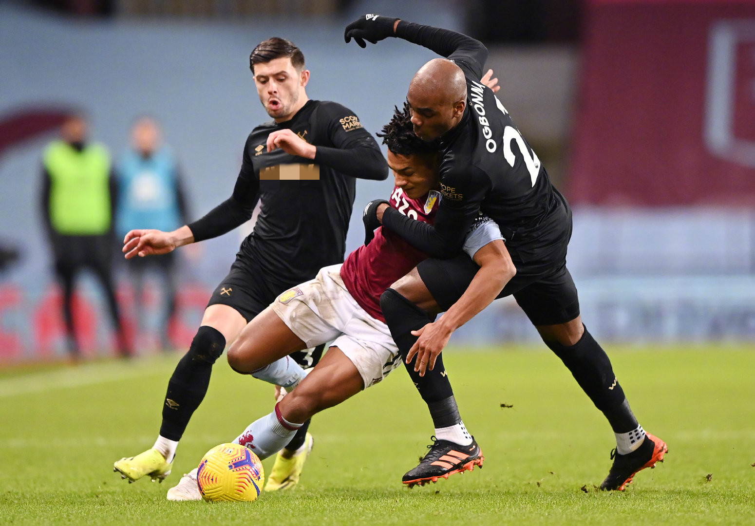 中场不可或 中场不可或